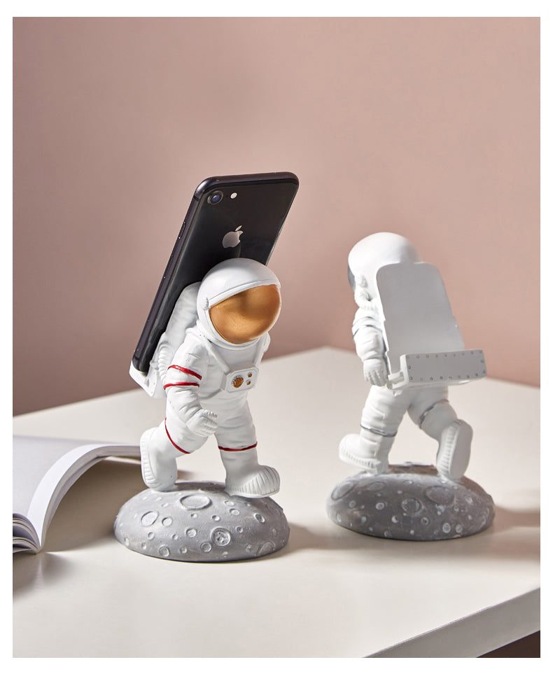 Astronaut Phone Holder