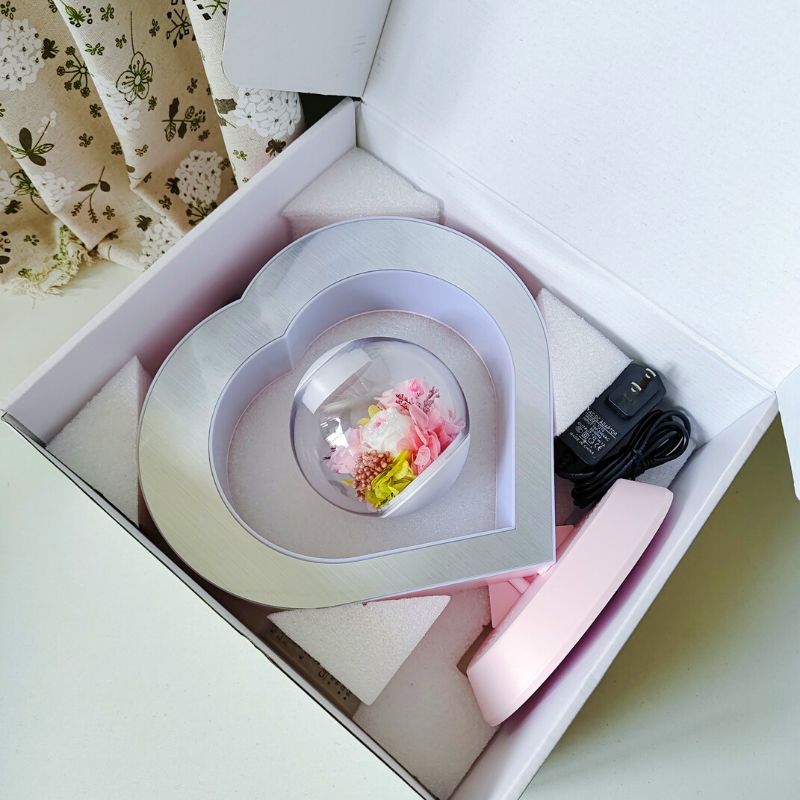 AirRose - Levitating Handmade Preserved Rose Lamp